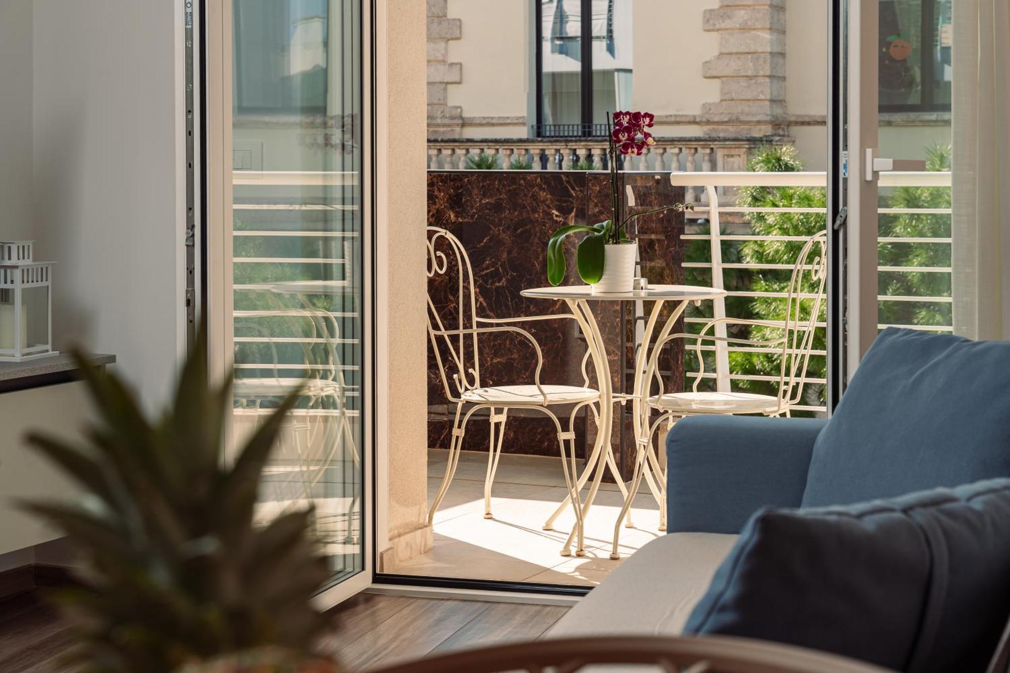 Vilu Suite Centro Polignano a Mare Buitenkant foto